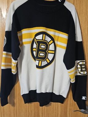 STARTER Boston Bruins Sweatshirt